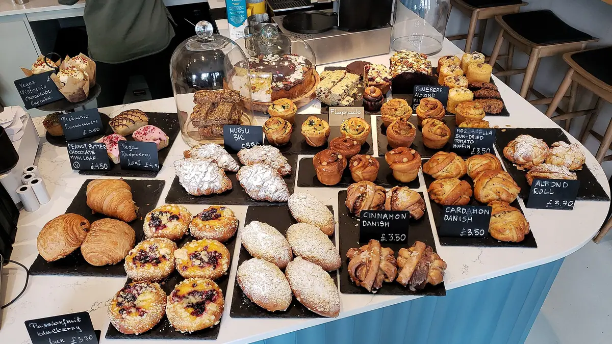 Couzens – bakery in Harlow town centre